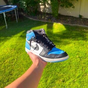 Jordan 1 UNC Toe - Size 13